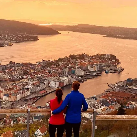 Dinbnb I 400m To Bryggen & Floibanen Funicular I Quiet Neighbourhood
